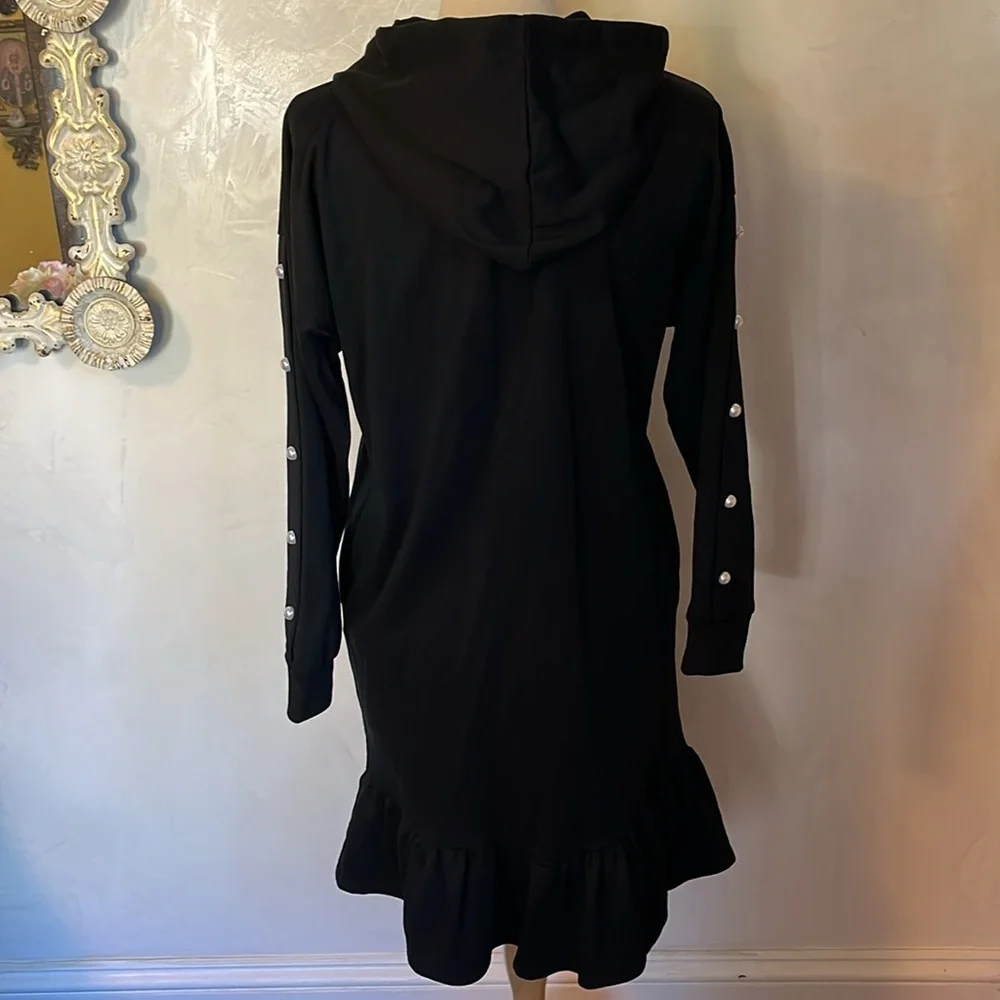 CQbyCQ Black Hoodie Sweatshirt Dress w/pearl detail & ruffle Hem Size Small